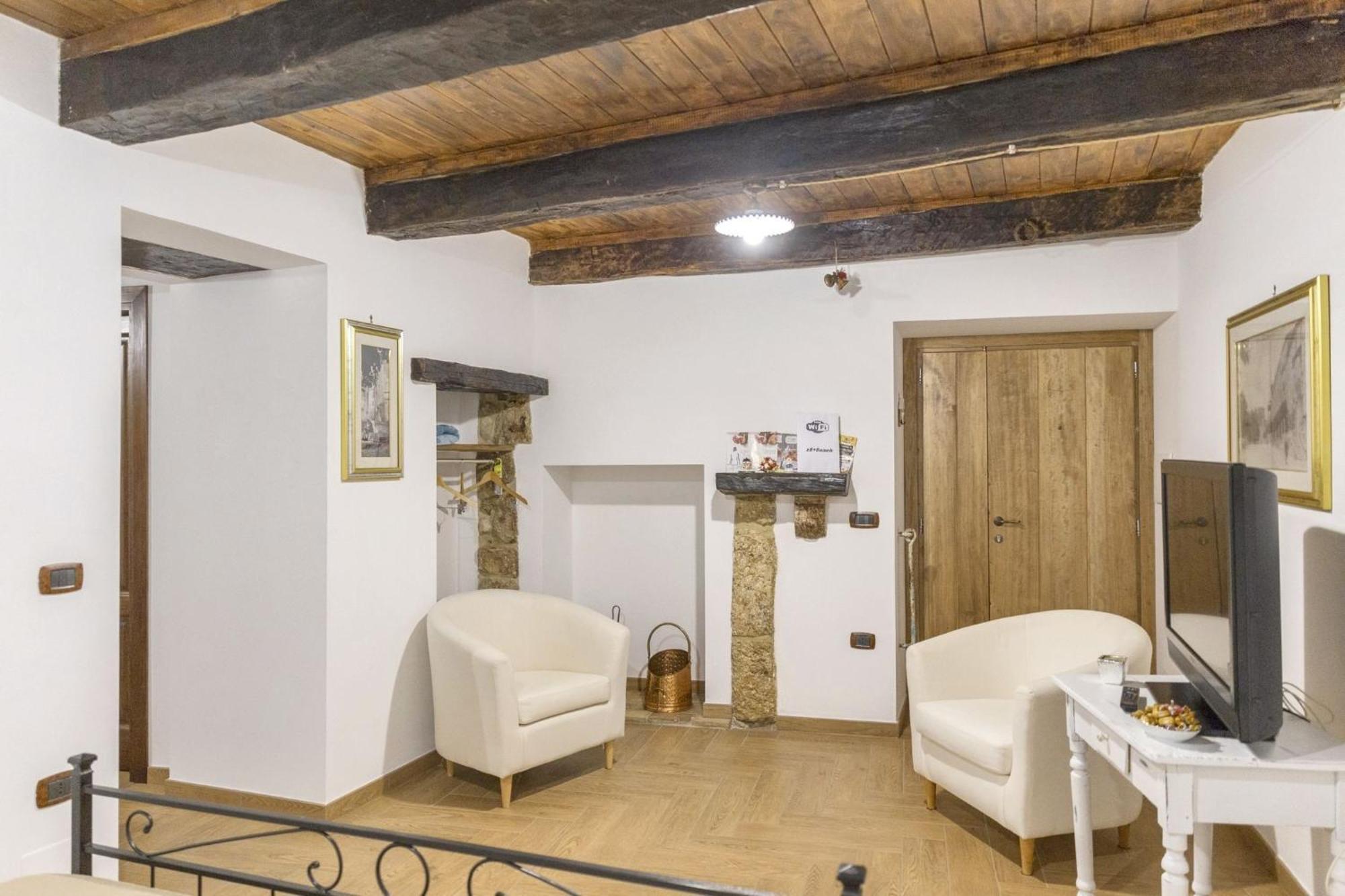 Modern Apartment Near Arce City Centre 62 M² Parking Exterior foto